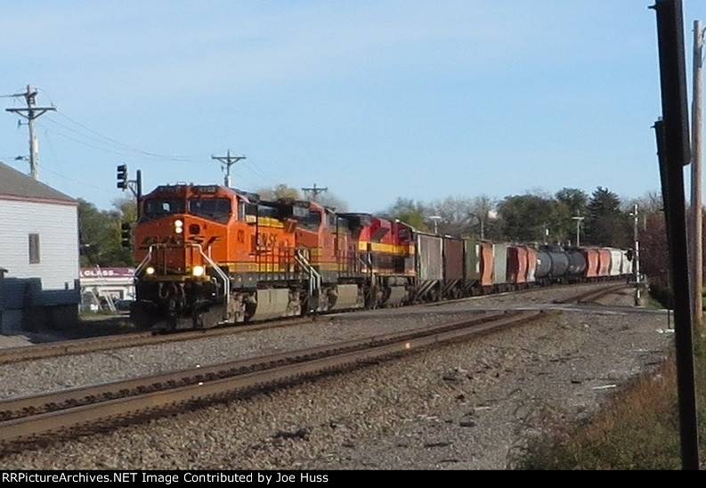 BNSF 4702 West